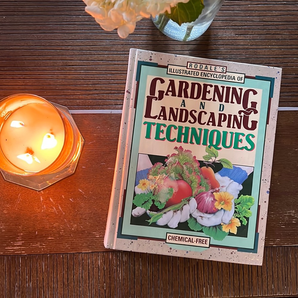 Vintage - Gardening Techniques Book